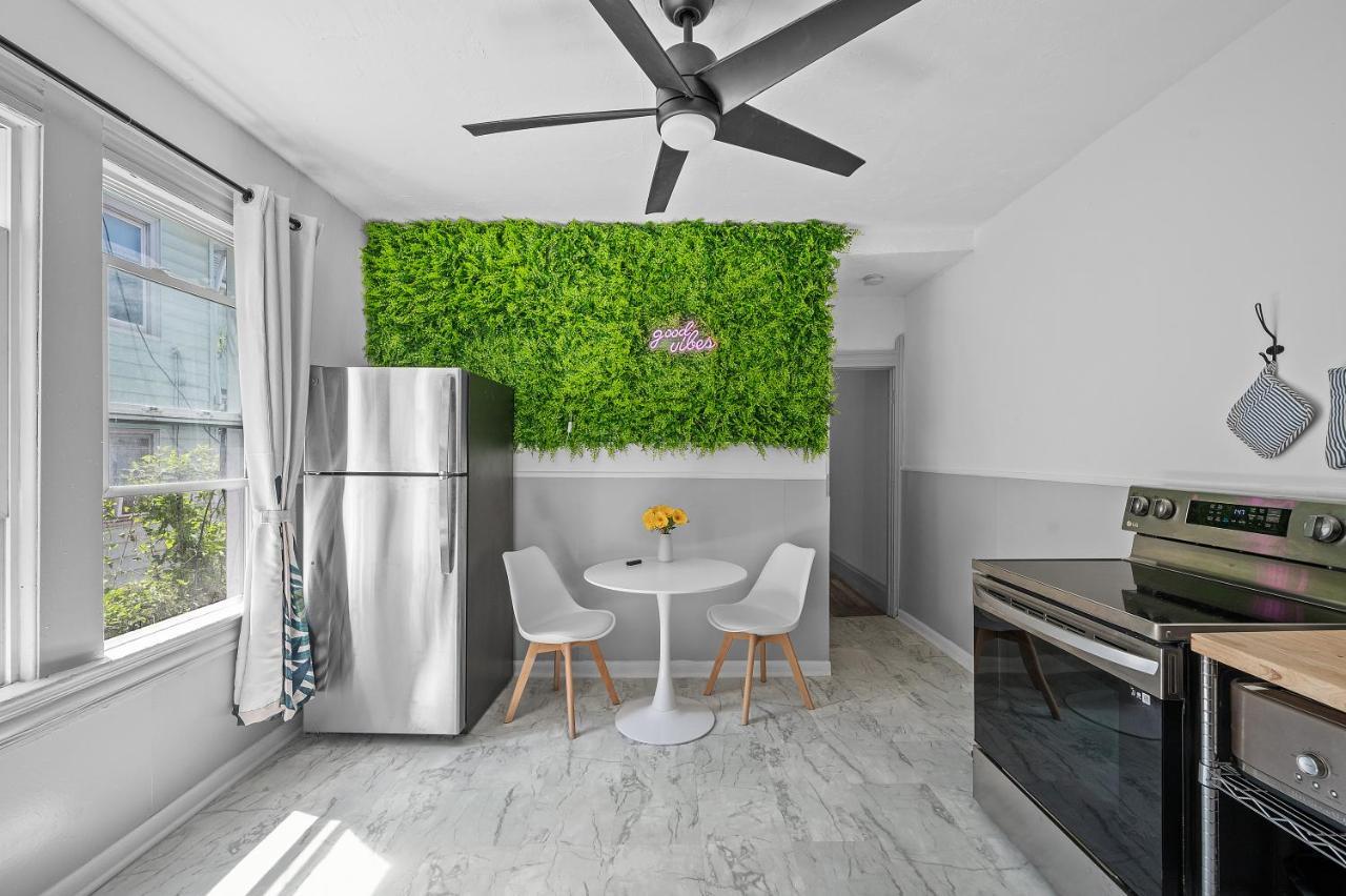 Apartamento Center Of Little Italy #2 Cleveland Exterior foto